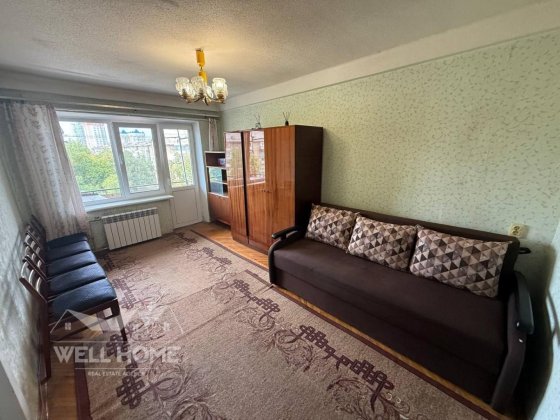 Продаж 2к квартири,  бульвар Верховної Ради, 28 м .Київ