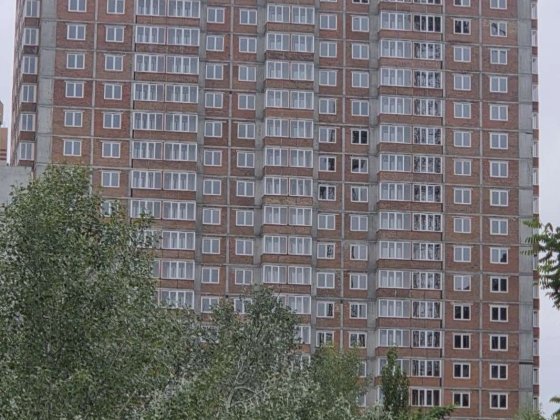 Продам 2 кімнатну квартиру ЖК Патріотика , будинок Батурин