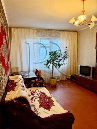 Продаж 2 кімнатна квартира Воскресенка Райдужний масив/вул. Райдужна 21А - фото 1