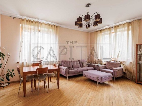 Продаж квартири, вул. Трьохсвятительська, Центр Киев