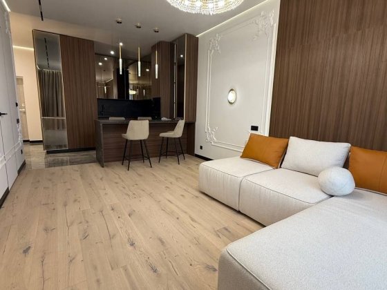 1-к  (56 м²)  ЖК Edelweiss House, Печерськ!