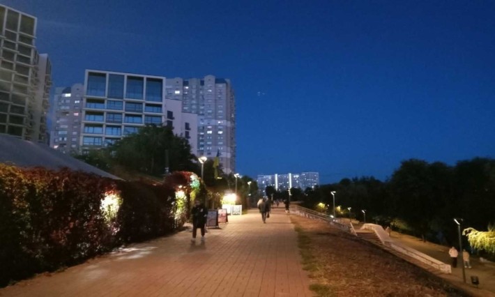 Без %! Чудова 1к квартира 46м 4 поверх  ЖК 31 Драгоманова 31 озеро парк пішки Позняки! - фото 1