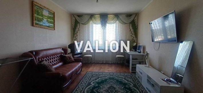 Продаж 2к квартири вул. Бориса Антоненка-Давидовича, 1 ЖК Вудсторія, метро Червоний хутір - фото 1
