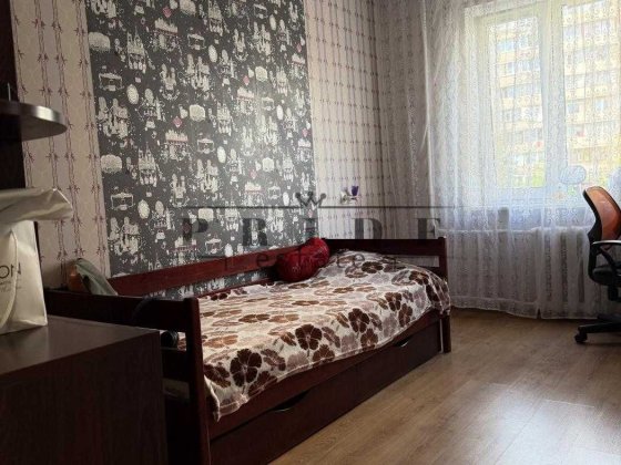 Продаж 3-к квартири! Шухевича