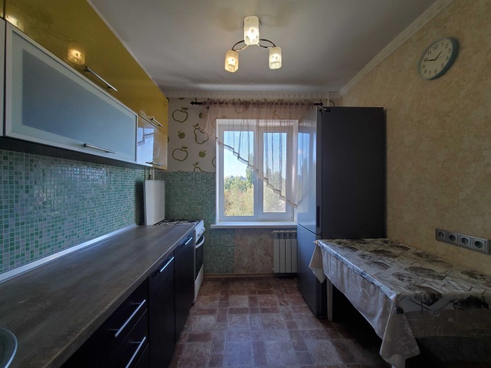 Продаж 1к. квартири в цегляному будинку по вул. Василя Касіяна 2-Б. Метро Іподром 15 хвилин пішки! - фото 1
