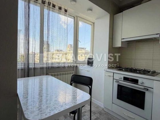 Продаж 3-кімнатної квартири, Березняки, River Mall