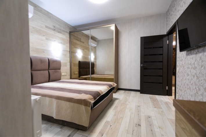 Без Комісіі.Продам 2к 46м в ЖК Чикаго з орендарем - фото 1