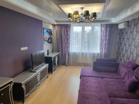 3к квартира 120 м.кв. з видом на оз.Тельбін, пр-т Тичини Киев