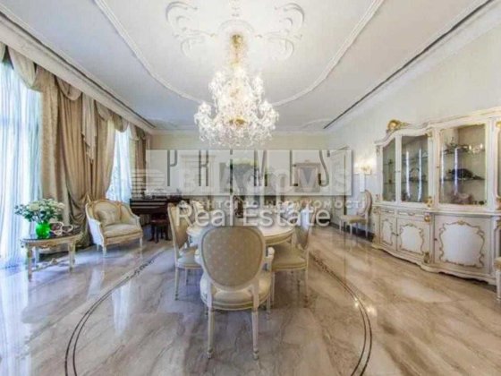 Продаж 5к квартири, царський будинок, вул. Жилянська 7, центр Киев
