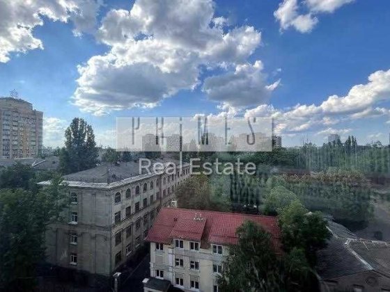 Продаж 3к квартири, Печерськ, Лабораторний провулок 6,центр Киев