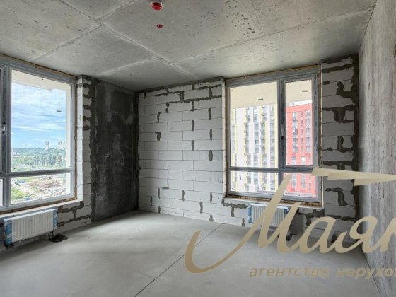 Продаж видової квартири 35,4 м² у ЖК Svitlo Park | Будинок зданий | Вид у двір | Метро Видубичі, Гол
