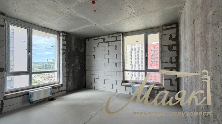 Продаж видової квартири 35,4 м² у ЖК Svitlo Park | Будинок зданий | Вид у двір | Метро Видубичі, Гол - фото 1