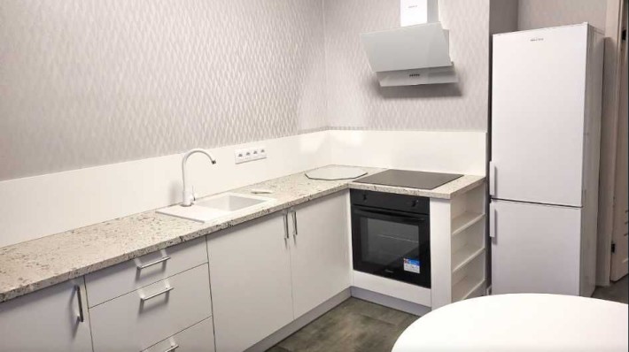 Продаж 1 кім . проспект Ярослава Гашека 20 м.Дарниця, Держпрограми -ТАК - фото 1