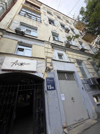 Продам 2 кімнатну квартиру в центрі, Мала Житомирська 15а, Майдан - фото 1