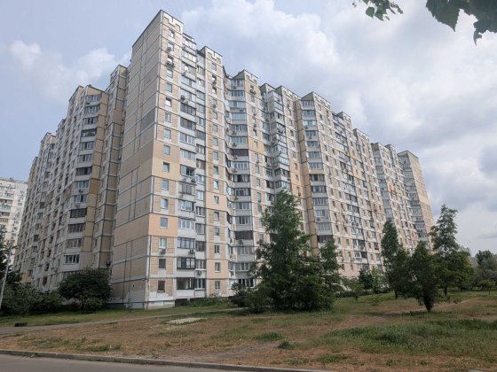 Продаж 3к кв-ра,  Григоренка Петра пр-т, 3-А ст.м Позняки Держмолодь, єВідновлення, Житловий ваучер