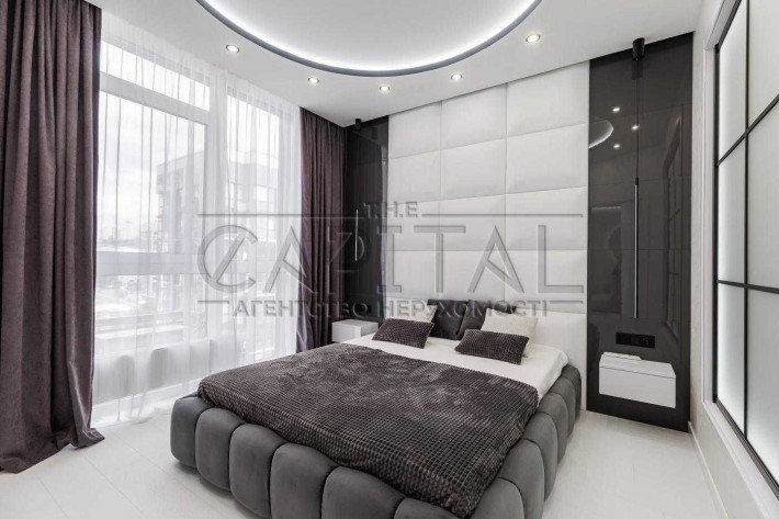 Продажа квартиры, ЖК Французский квартал 2, ул. Джона Маккейна, Печерск - фото 1