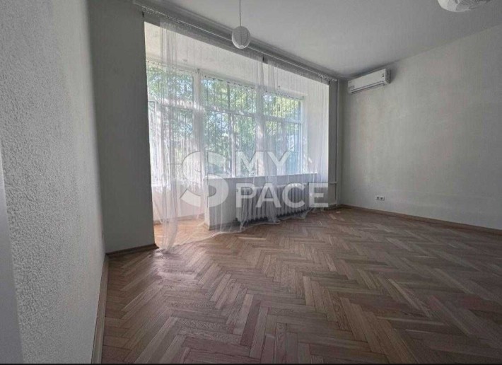 Продаж 4к квартири 127 м² Грушевського 34А Арсенальна Центр - фото 1