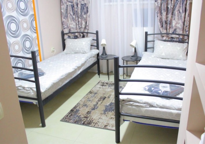БЕЗ % /// ГОТОВИЙ БІЗНЕС ПІД ОРЕНДУ Хостел ‼️ 162 м², окремий вхід, ремонт, меблі | продаж бизнеса К - фото 1