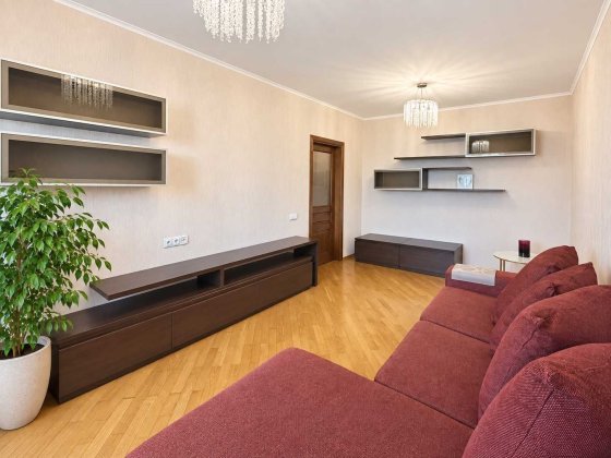 Без комісії. Продаж 2-кімнатної квартири на Оболоні, просп. Оболонський, 36Д