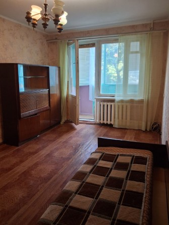 Однокімнатна 34 М2 На Борщагівці, Гната Юри, Тулузи, Леся Курбаса 12-Б - фото 1