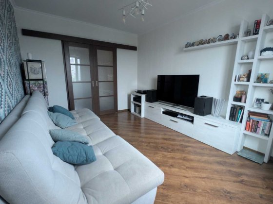 3-кімнатна квартира 68,5 м², Оболонь, Йорданська 4А, від власника з ремонтом (без комісії) Киев