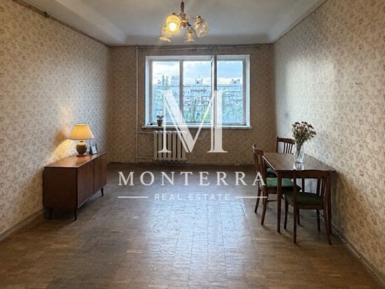 Продаж 2 кім квартири  Шолом Алейхема 16, поруч метро Лісова та Чернігівська