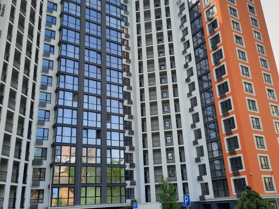 Продається однокімнатна квартира в ЖК Eco Dream, вул. Живописна 3, метро Житомирська Киев