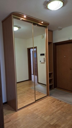 Трикімнатна квартира на Троєщині. - фото 1