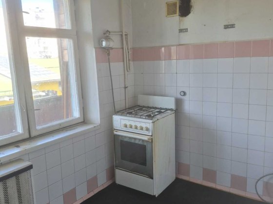 Продаю 2к квартиру пр. Оболонський 16