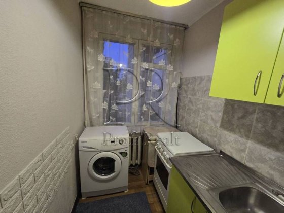 Продаж 1- кімн. квартири за адресою пр-т Лісовий,21 ст.метро  Лісова