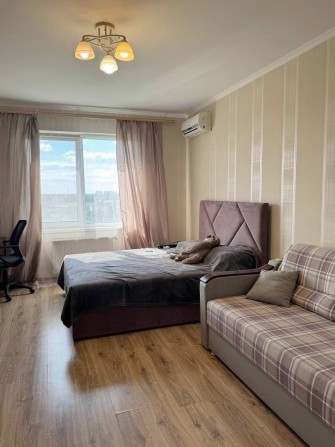Вул. Тираспольська 60 ЖК Місто Квітів  1-кімн. 42 кв.м з ремонтом. Без комісїї. - фото 1