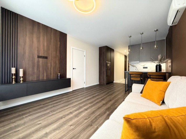 Без %! Продаж квартири з ремонтом Варшавський 3 на 9 поверсі - фото 1