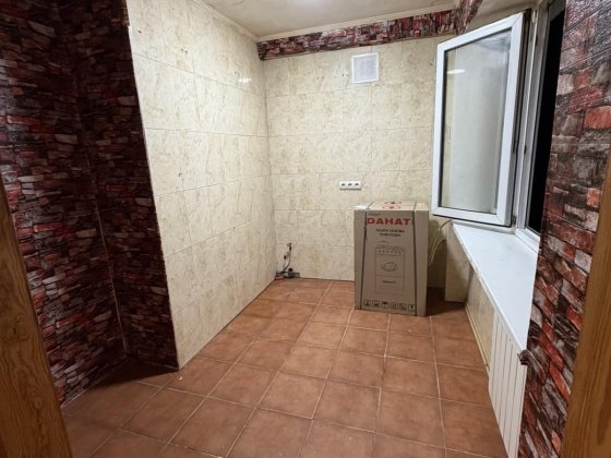 Продаю квартиру Донца 27