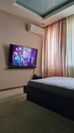 1-комнатная, Возианова, 10 (Карпинского), Севастопольская пл., Хозяин - фото 1