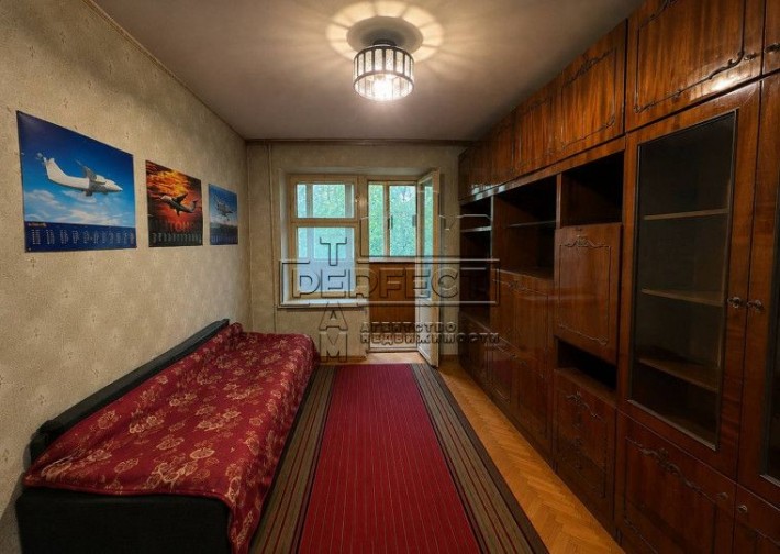 Продаж 4к квартири Святошинська 6 / Святошинская 6 - фото 1