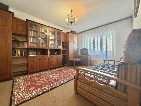 Без комісії. Продаж просторої 3к квартири - 77,5 м² у Деснянському районі Києва за адресою: просп. Ч Киев