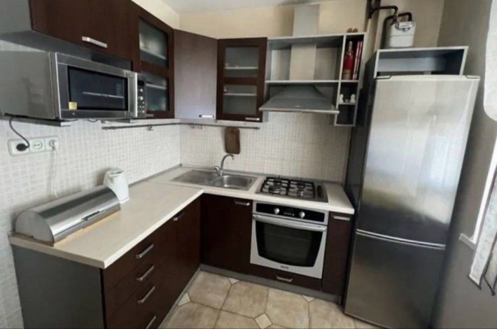 2-кімнатна квартира на Вернадського, 87 — $65 000 з ремонтом - фото 1