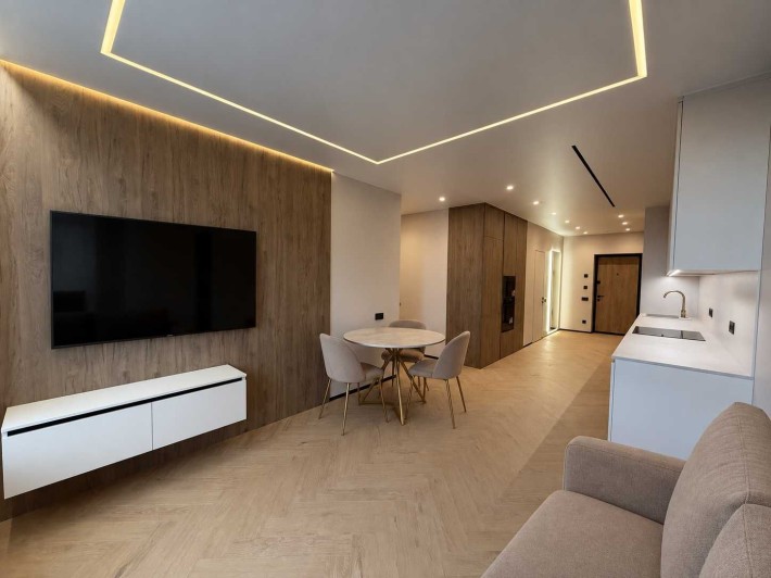 ВЛАСНИК. Продаж 3-кімнатної квартири 77 м² | ЖК Варшавський 3 | дизайнерський ремонт - фото 1