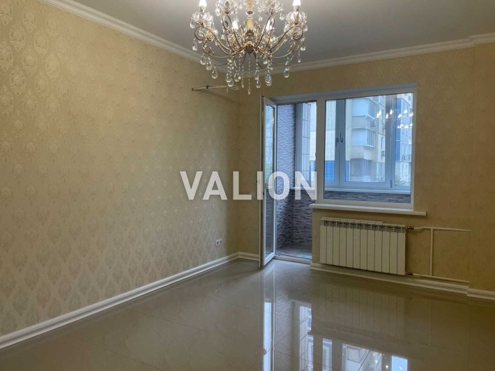 Без% Продаж 3 кімнатної квартири по вул Оноре де Бальзака 26а з ремонтом - фото 1