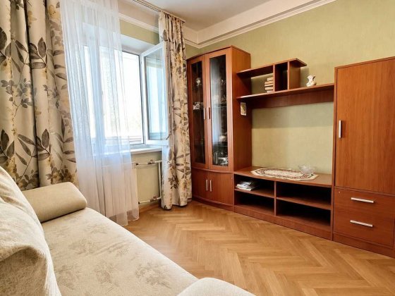 2-к, метро Оболонь, Левка Лукяненка, Тимошенко