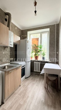 Продаж АВТОНОМНОЇ 2к кв вул. Перемоги Сертифікати - фото 1