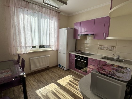 ВЛАСНИК!Лікоград Продам 1 ну квартиру 46 мкв
