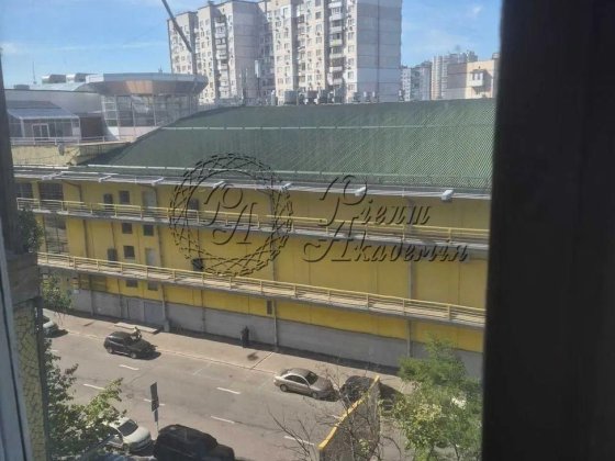 Продам 2-кімн напроти Дрім Тауну, ТОРГ