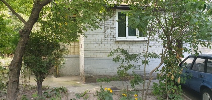 Відрадний продаєтся 1к квартира! - фото 1