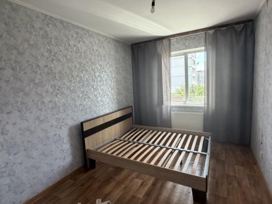 Продаж квартири 2к Каштанова, 14 Київ