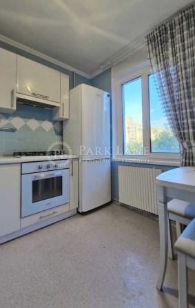 продаж 2-кімнатної квартири з ремонтом, Озерна (Оболонь), 10 - фото 1