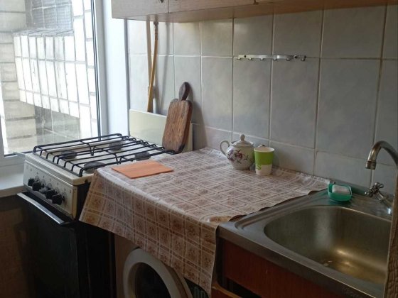 1-кімн. 22 м2 метро Лісова Киев