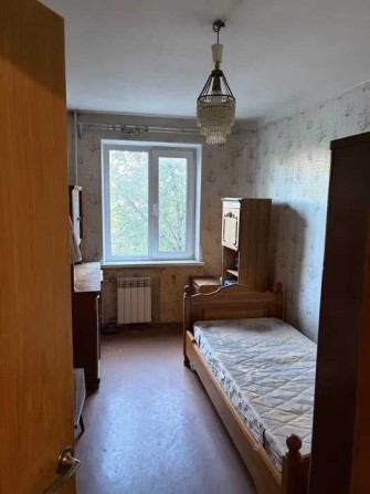 • 2-кімнатна квартира під ремонт по вул. Гната Юри 2а - фото 1