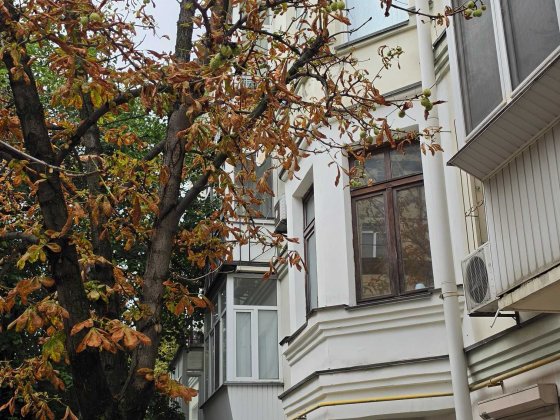 Продаю  3 кім квартиру метро Тараса Шевченка