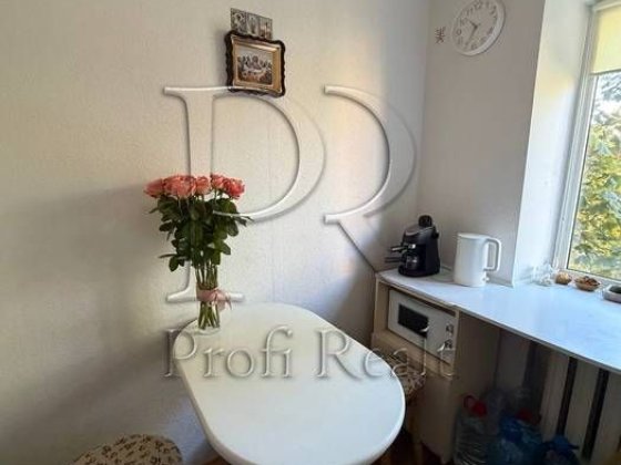 Продаж 1 кімн. квартири за адресою Верховина 80А, Академмістечко, Житомирська